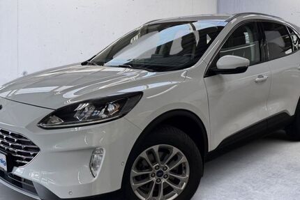 Ford Kuga 54.500 km 26.990 € Freiburg im Breisgau 79108