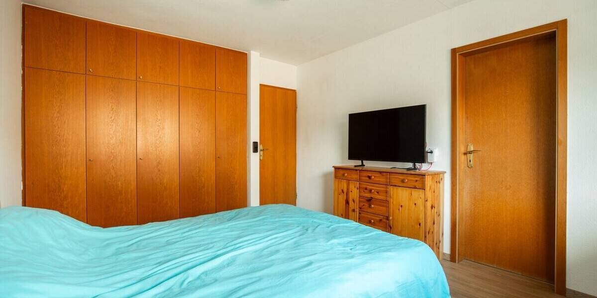 Mehrfamilienhaus, Wohnhaus Titisee-Neustadt Neustadt - 8 Zimmer, 238 m&sup2;, 399.000&euro; | Angebot:26555090