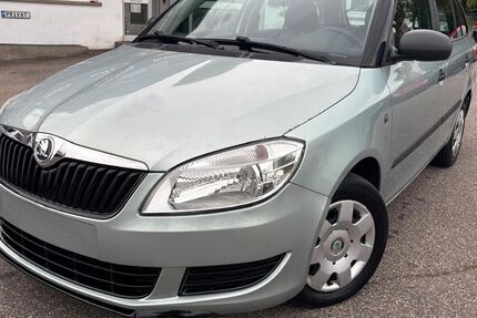 Skoda Fabia 99.000 km 4.600 € Freiburg im Breisgau 79114