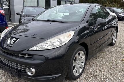 Peugeot 207 182.000 km 2.990 &euro; Freiburg im Breisgau 79108