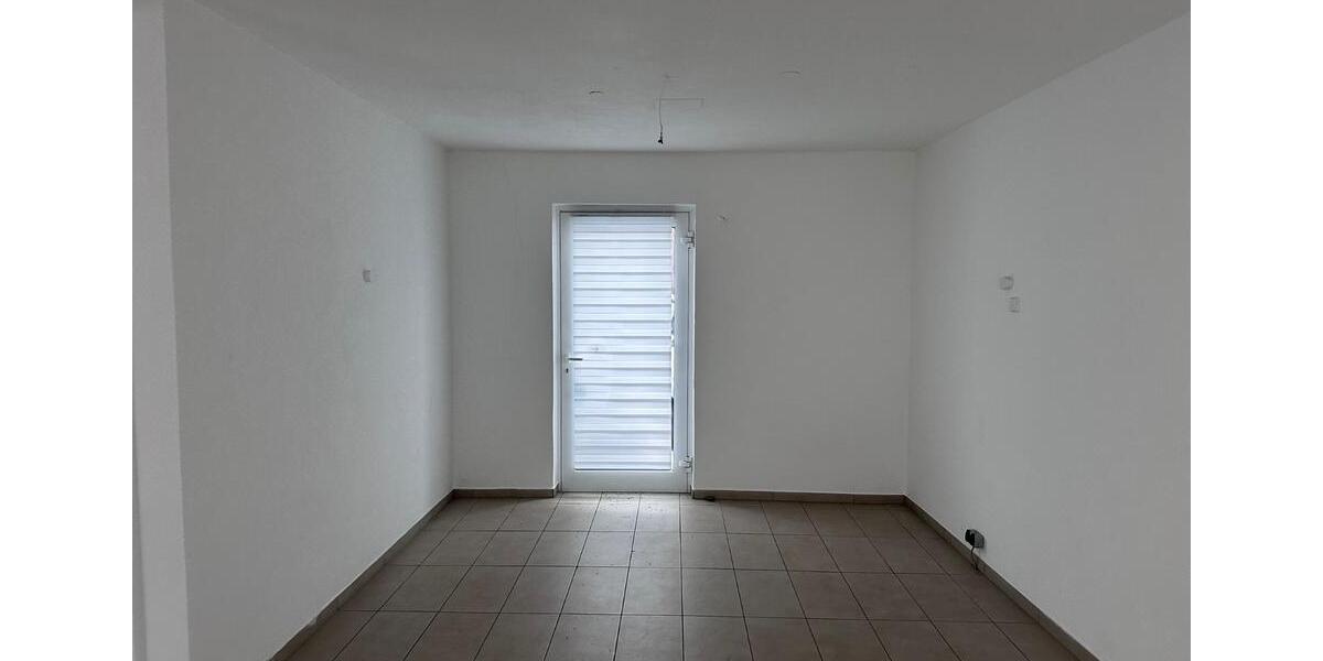 Gewerbeobjekt Breisach am Rhein - 1.700&euro; | Angebot:24448182