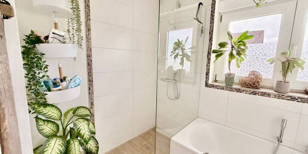 Etagenwohnung Riegel am Kaiserstuhl - 3 Zimmer, 79 m&sup2;, 305.000&euro; | Angebot:26585447