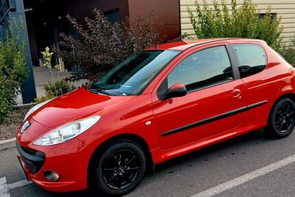 Peugeot 206 113.000 km 3.690 € Sasbach 79361