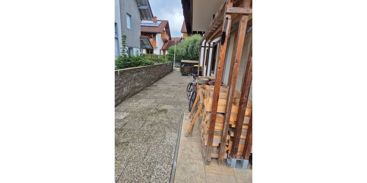 Mehrfamilienhaus, Wohnhaus Titisee-Neustadt Neustadt - 7 Zimmer, 193 m&sup2;, 575.000&euro; | Angebot:25796373