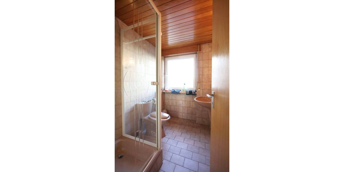Einfamilienhaus Breisach am Rhein Breisach - 7 Zimmer, 180 m&sup2;, 585.000&euro; | Angebot:26797913