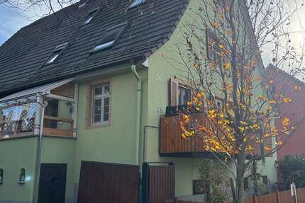 Haus Ebringen - 6 Zimmer, 124 m&sup2;, 613.900&euro; | Angebot:26713894