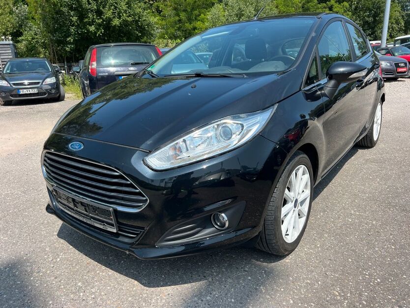Ford Fiesta 160.000 km 5.300 € Freiburg 79108