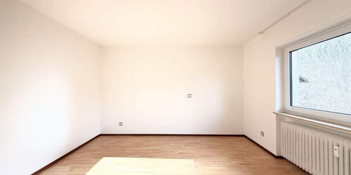 Etagenwohnung Lenzkirch - 4 Zimmer, 90 m&sup2;, 239.000&euro; | Angebot:25734832