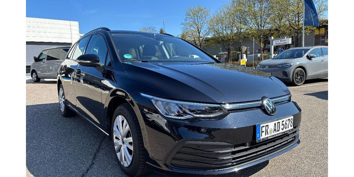 VW Golf 29.900 km 24.495 &euro; Kirchzarten 79199