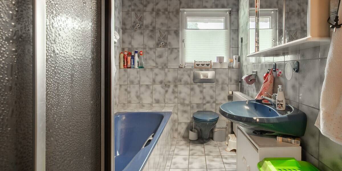 Mehrfamilienhaus, Wohnhaus Titisee-Neustadt Neustadt - 8 Zimmer, 238 m&sup2;, 399.000&euro; | Angebot:26555090