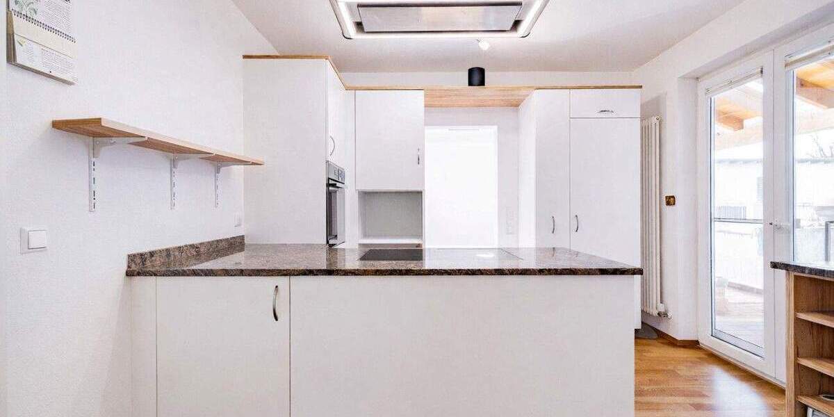 Mehrfamilienhaus, Wohnhaus Waldkirch - 7 Zimmer, 247 m&sup2;, 867.000&euro; | Angebot:25877351