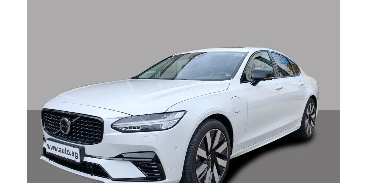 Volvo S90 2.500 km 54.888 &euro; Freiburg 79111