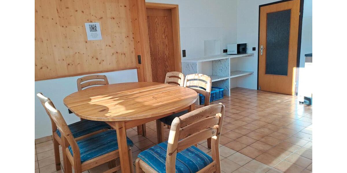 Einfamilienhaus Furtwangen im Schwarzwald - 13 Zimmer, 300 m&sup2;, 395.000&euro; | Angebot:27140838