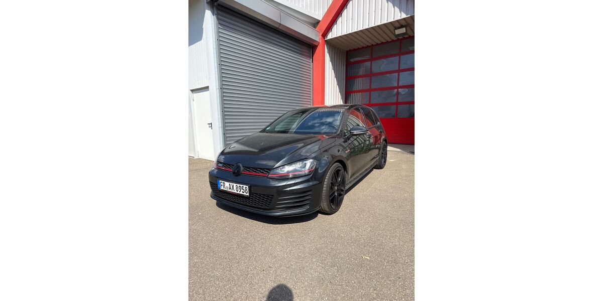 VW Golf 136.500 km 14.000 &euro; Kirchzarten 79199
