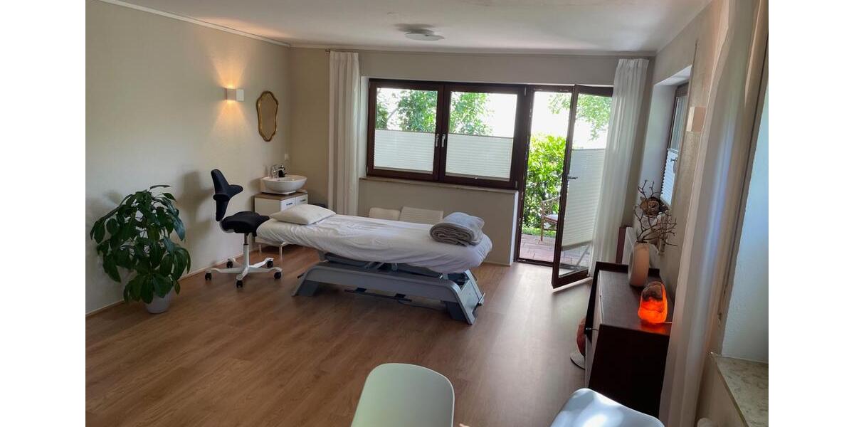 Gewerbeobjekt Merzhausen - 160&euro; | Angebot:25352508