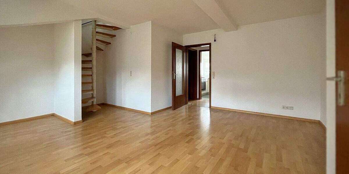 Etagenwohnung Freiburg i. Br. / Altstadt Altstadt - 4 Zimmer, 122 m&sup2;, 550.000&euro; | Angebot:25862247