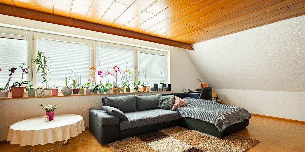 Mehrfamilienhaus, Wohnhaus Titisee-Neustadt Neustadt - 8 Zimmer, 152 m&sup2;, 399.000&euro; | Angebot:25797708