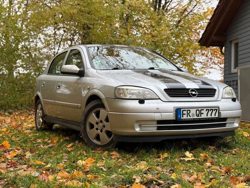 Opel Astra 252.000 km 2.000 € Freiburg 79112
