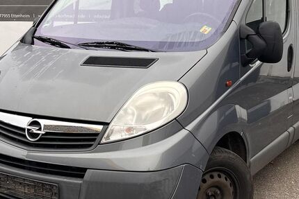 Opel Vivaro 253.153 km 7.995 € Ettenheim 77955