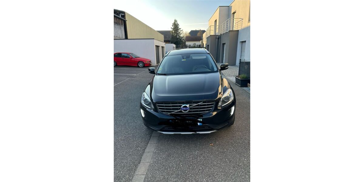 Volvo XC60 150.000 km 19.000 &euro; Neuenburg am Rhein 79395