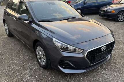 Hyundai i30 42.000 km 13.400 &euro; Bad Krozingen 79189