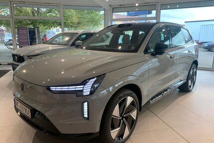 Volvo EX90