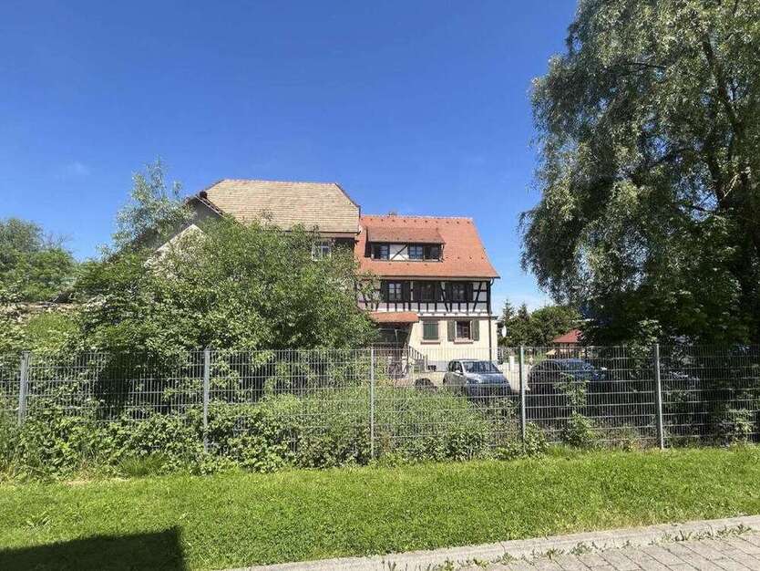 Grundstück zu verkaufen in Gundelfingen 900.000 € 609 m²