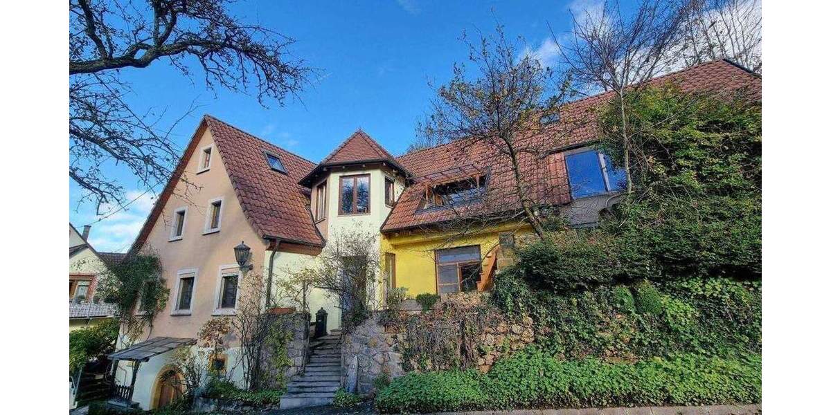 Einfamilienhaus Ballrechten-Dottingen Ballrechten - 9 Zimmer, 300 m&sup2;, 698.000&euro; | Angebot:25865097