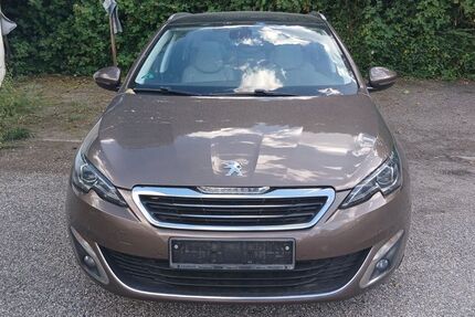 Peugeot 308 278.000 km 2.800 &euro; FREIBURG 79114