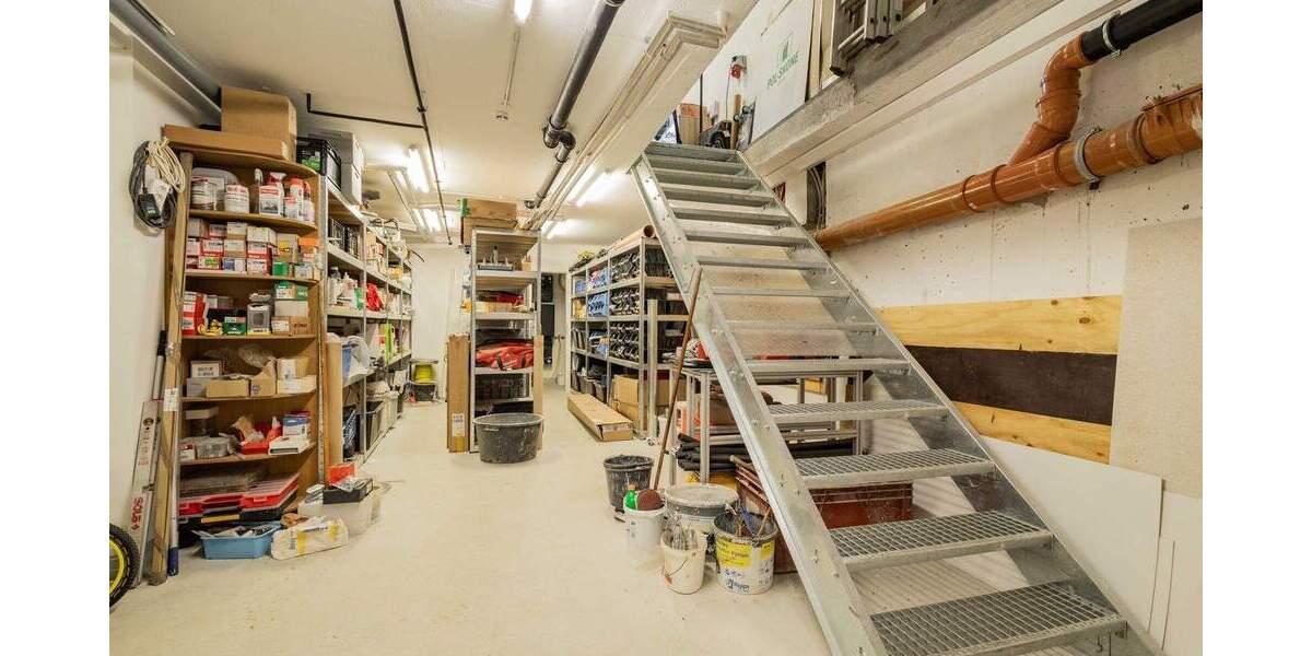 Einfamilienhaus Elzach - 8 Zimmer, 180 m&sup2;, 897.000&euro; | Angebot:24657304