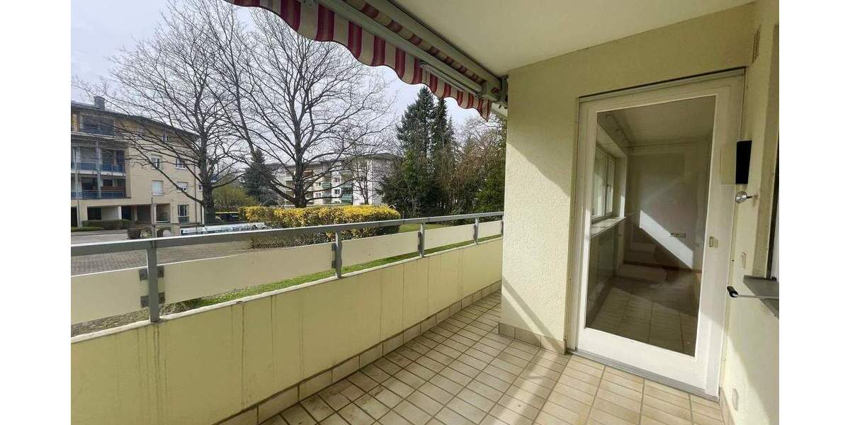 Etagenwohnung Müllheim - 2 Zimmer, 87 m&sup2;, 265.000&euro; | Angebot:25770861