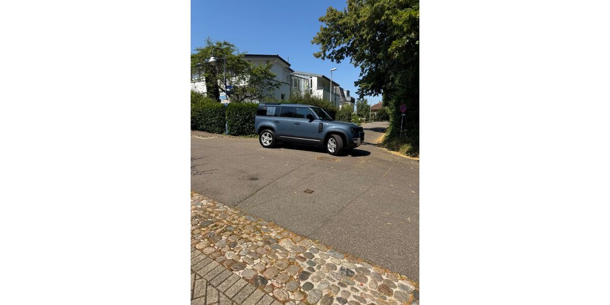 Land Rover Defender 20.500 km 75.000 &euro; Emmendingen 79312