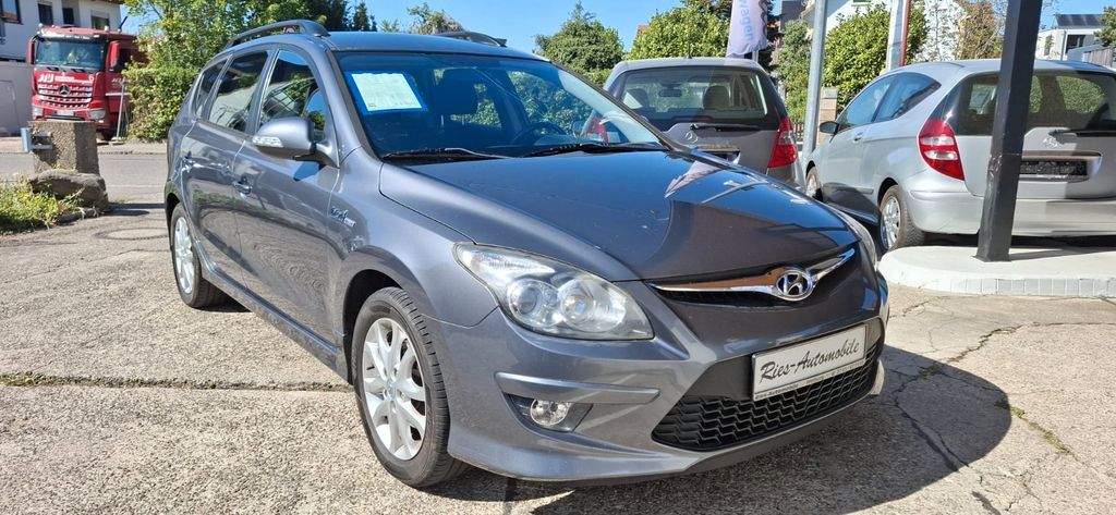Hyundai i30 139.000 km 5.450 &euro; Freiburg 79111