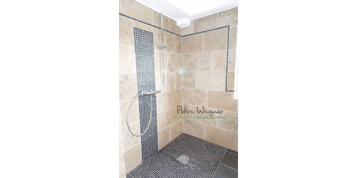 Etagenwohnung Schallstadt Mengen - 6 Zimmer, 166 m&sup2;, 578.000&euro; | Angebot:26470857