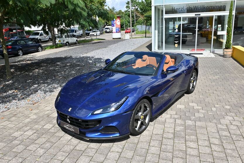 Ferrari Portofino 3.900 km 226.900 € Freiburg 79111