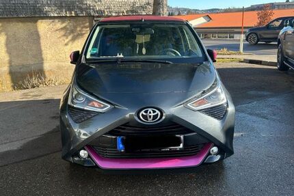 Toyota Aygo (X) 80.000 km 9.900 &euro; Lenzkirch 79853