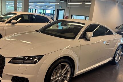 Audi TT 40.000 km 38.850 &euro; Kirchzarten 79199