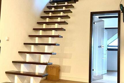 Wohnung Freiburg im Breisgau - 2 Zimmer, 94 m&sup2;, 1.300&euro; | Angebot:25145589