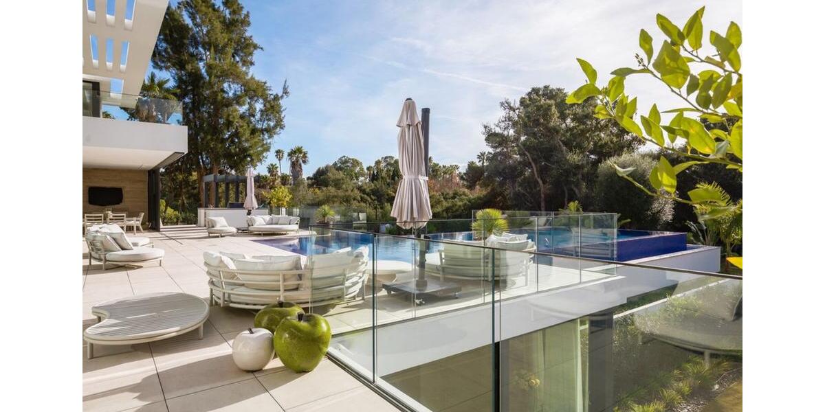 Villa Freiburg im Breisgau Günterstal - 12.995.000&euro; | Angebot:27144520