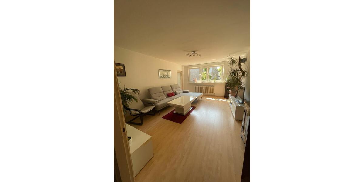 Etagenwohnung Freiburg im Breisgau Betzenhausen - 3.5 Zimmer, 81 m&sup2;, 350.000&euro; | Angebot:27223252