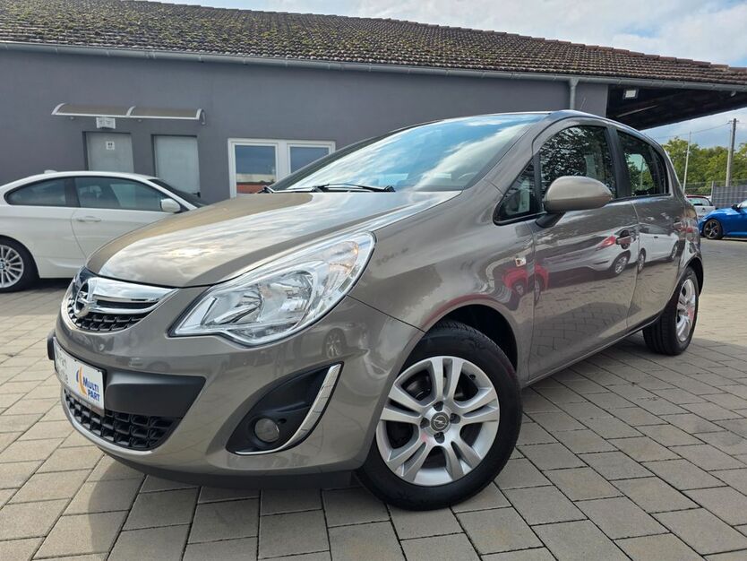 Opel Corsa 87.000 km 5.900 € Freiburg 79111