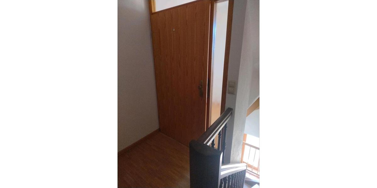 Dachgeschoßwohnung Sulzburg - 3 Zimmer, 87 m&sup2;, 1.050&euro; | Angebot:26414173