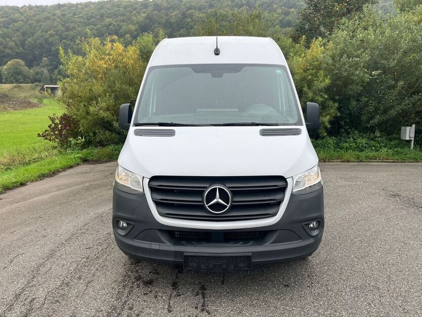 Mercedes-Benz Sprinter 48.900 km 23.900 € Freiburg 79107