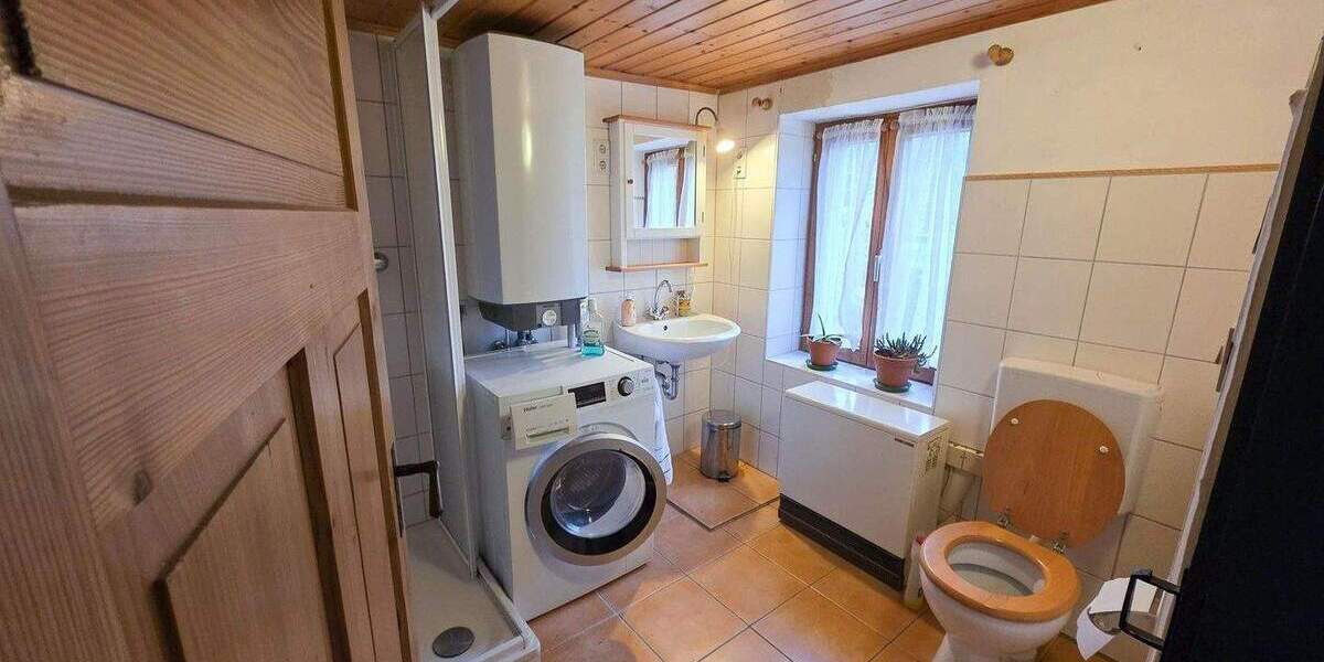 Einfamilienhaus Freiburg Munzingen - 1 Zimmer, 296 m&sup2;, 1.800.000&euro; | Angebot:25716432