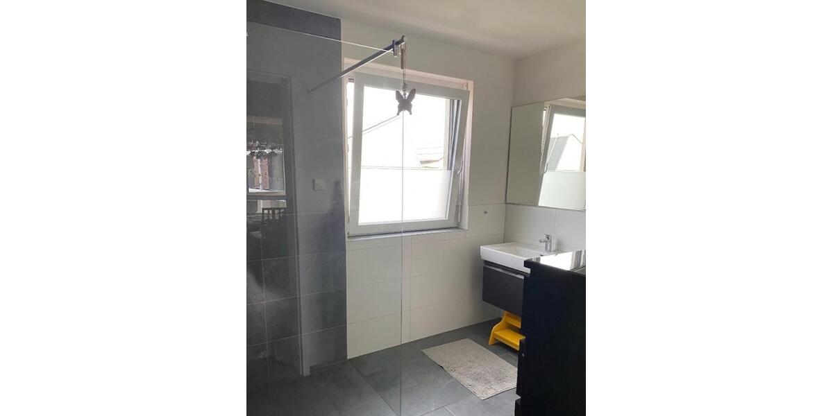 Etagenwohnung Kenzingen - 3 Zimmer, 84 m&sup2;, 415.000&euro; | Angebot:27085442