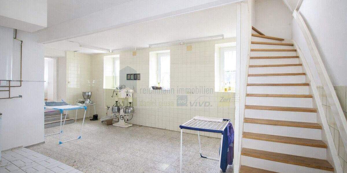 Mehrfamilienhaus, Wohnhaus Furtwangen im Schwarzwald Stadtgebiet - 1 Zimmer, 283 m&sup2;, 275.000&euro; | Angebot:25738203