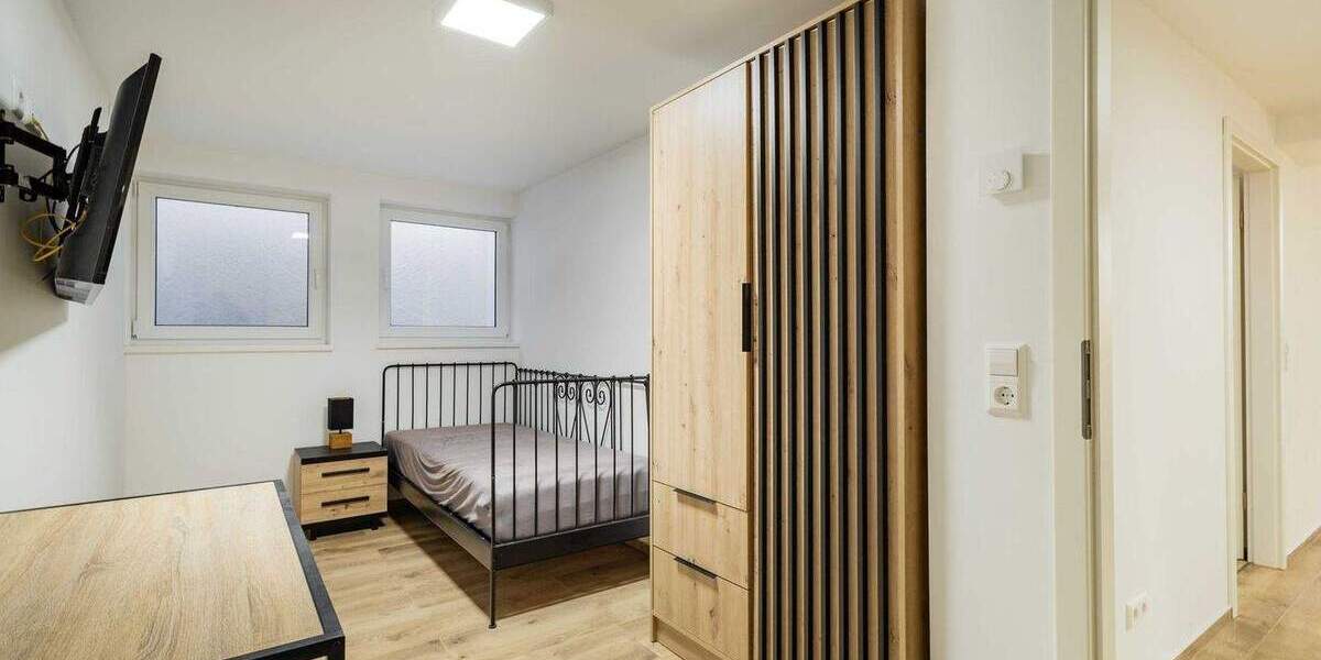 Gewerbeobjekt Elzach - 8 Zimmer, 361 m&sup2;, 897.000&euro; | Angebot:24698916