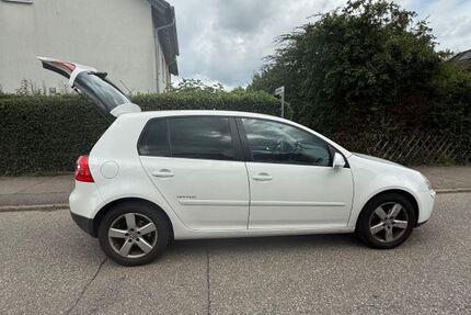 VW Golf 157.000 km 4.500 € Gundelfingen 79194