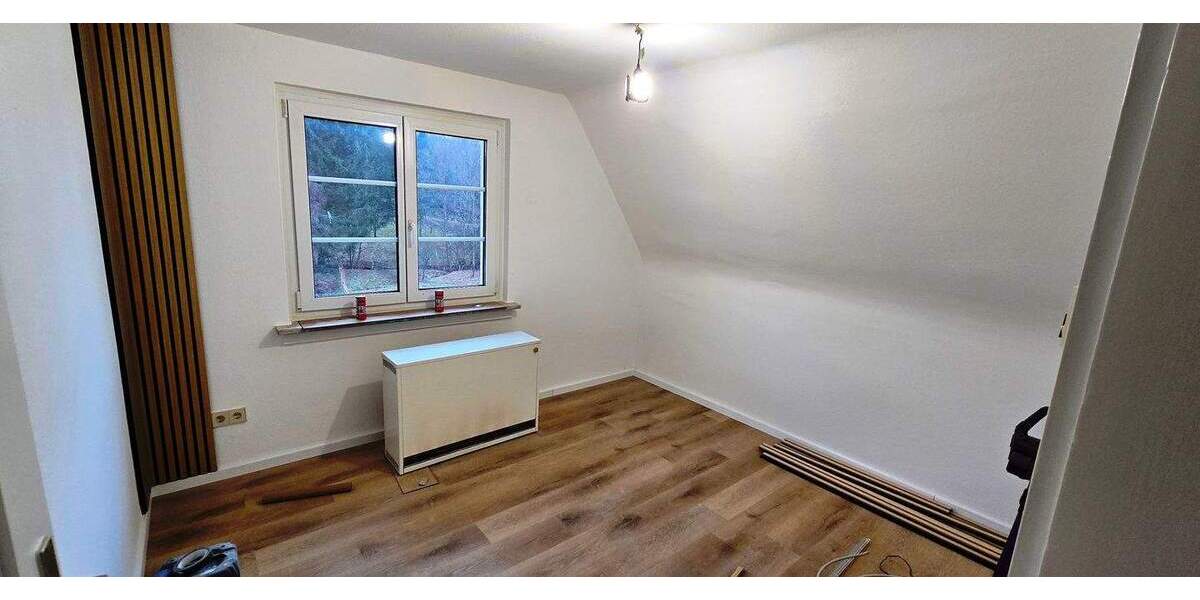 Etagenwohnung Müllheim Feldberg - 4 Zimmer, 90 m&sup2;, 1.150&euro; | Angebot:24582668