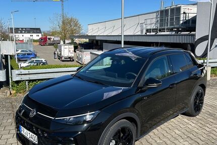 VW T-Roc 9.785 km 39.980 &euro; Müllheim 79379